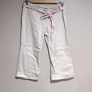 Charlotte Russe Belted Capri Pants